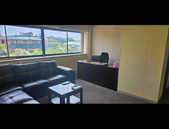 138M² OFFICE FOR SALE IN EMPANGENI CENTRAL